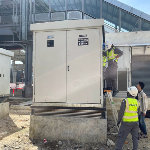 ติดตั้งตู้ Unit Sub และ Transformer,Installation of Sub Unit cabinet and Transformer,Site : กรุงเทพฯ