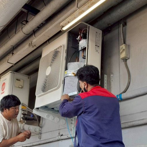 งานติดตั้งแอร์ 36,000 BTU,Air conditioning installation work 36,000 BTU,Site : Central Rama 9 , Bangkok